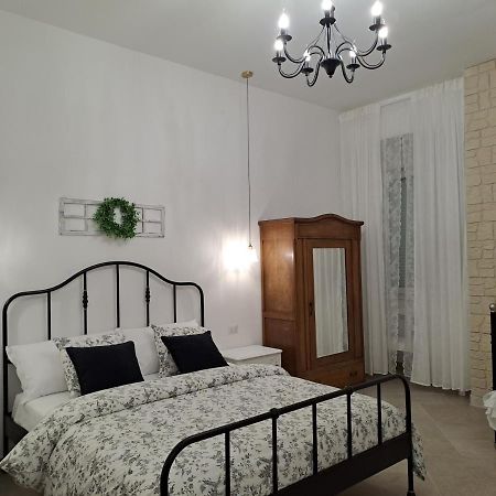 Dimora 52 Apartment Naples Exterior photo